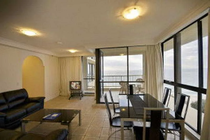 Capricorn One Beachside Holiday Apartments - Official Голд-Кост Апарт-отель