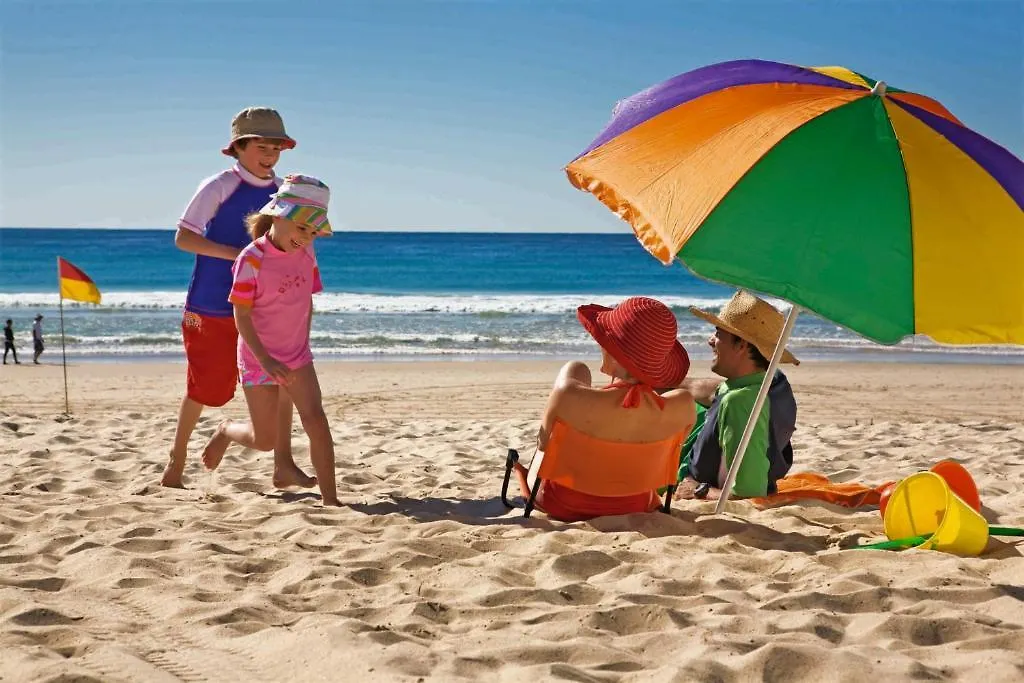 Capricorn One Beachside Holiday Apartments - Official Голд-Кост Австралия
