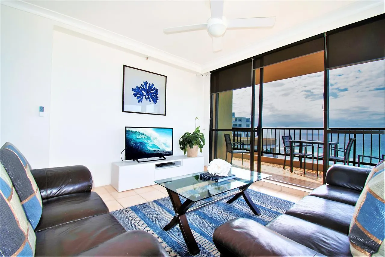 Апарт-отель Capricorn One Beachside Holiday Apartments - Official Голд-Кост