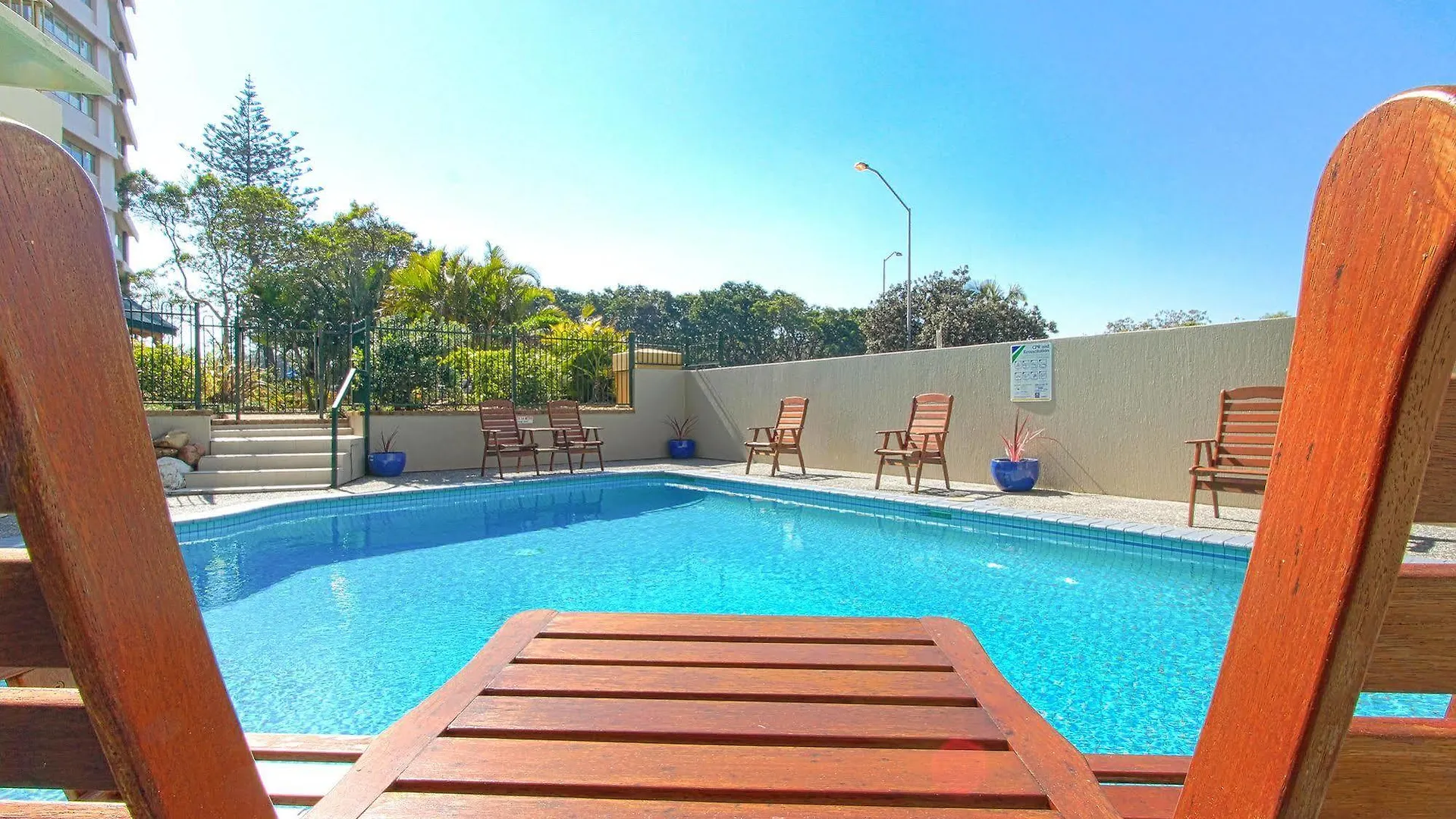 Capricorn One Beachside Holiday Apartments - Official Голд-Кост Апарт-отель